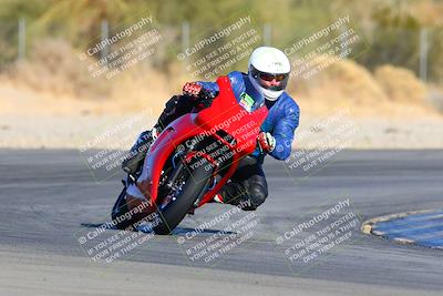 media/Jan-08-2022-SoCal Trackdays (Sat) [[1ec2777125]]/Turn 2 (150pm)/